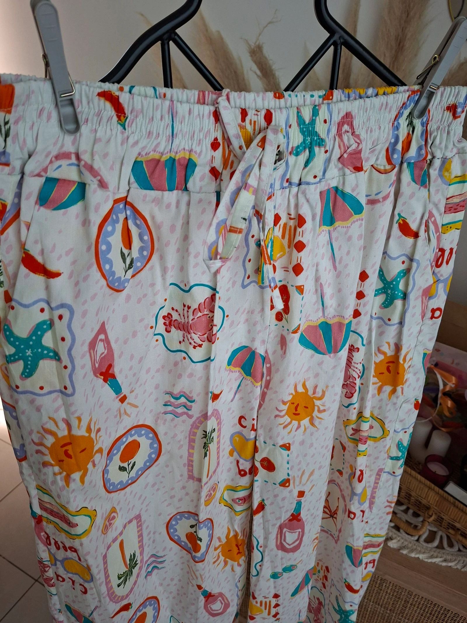 Pantalon jambes larges motif estival , taille unique 